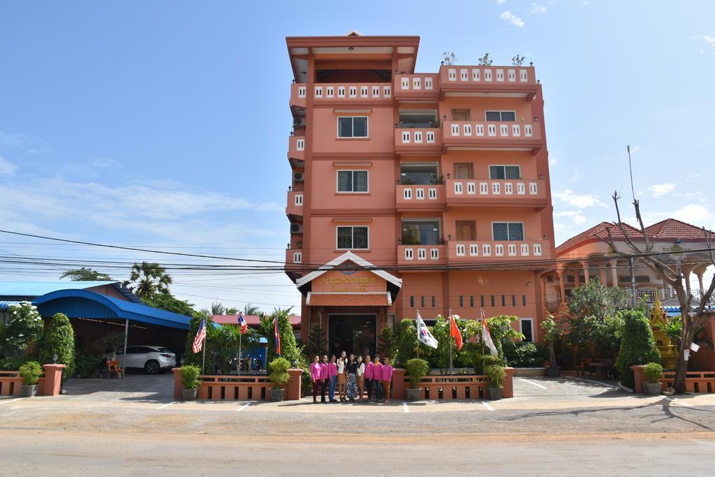 Vanne Hotel Battambang Buitenkant foto
